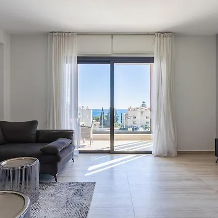 Pearl Luxury Family * Limassol