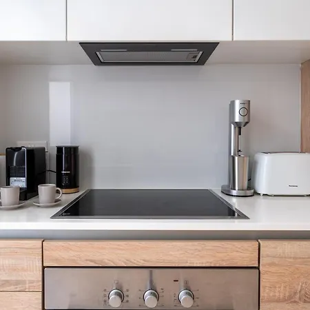 Pearl Luxury Family *